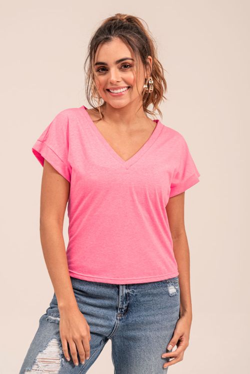 CAMISETA ESCOTE PICO