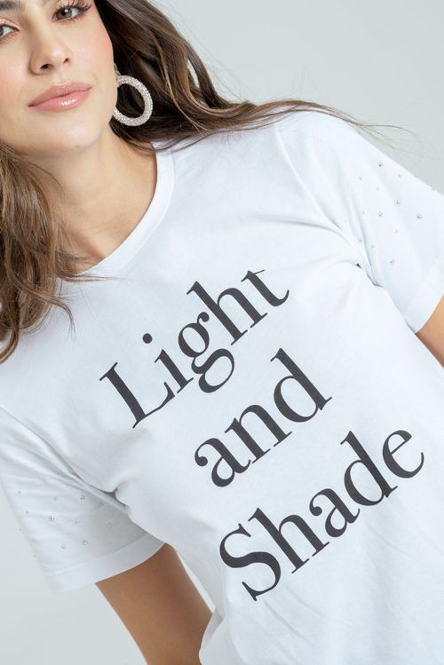 CAMISETA APLIQUE MANGAS