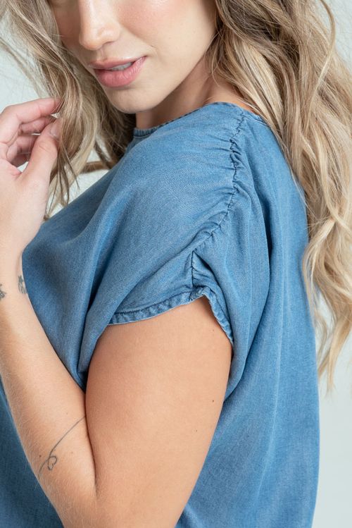 BLUSA DENIM HOMBRO RECOGIDO