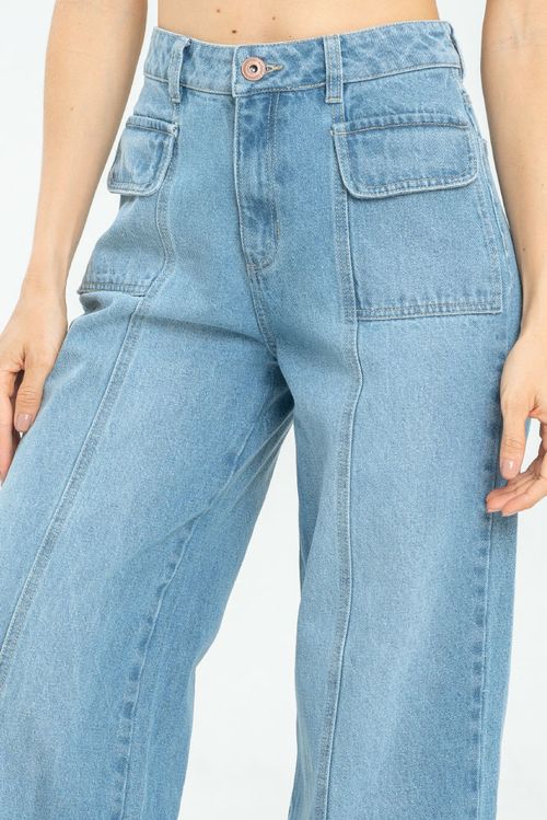 JEANS WIDE LEG CORTES