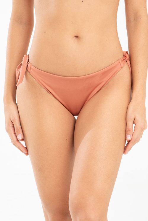 TANGA CAPRI